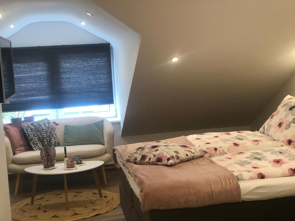 Hallo Maastricht B&B Fientje ภายนอก รูปภาพ